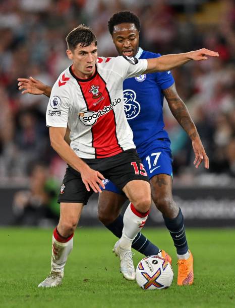 守人的围堵 守人的围堵