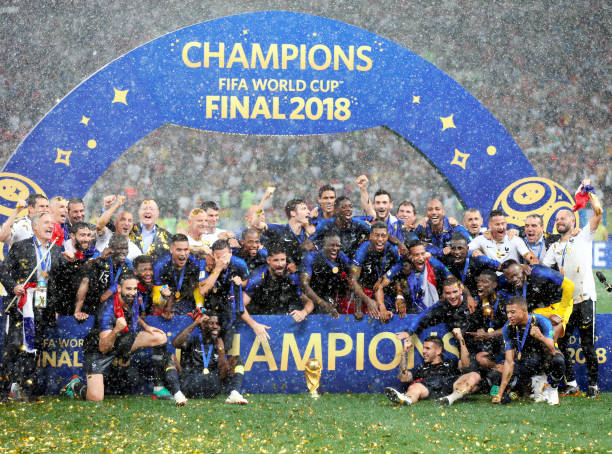 更是对两队 更是对两队